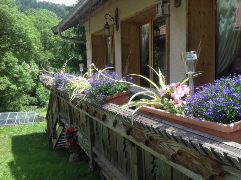 Balcon accès extérieur